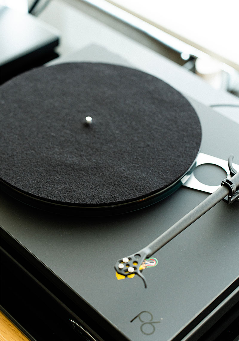 Turntables at Stereo Stereo photo
